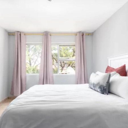 Leas Furnished Apartments - Capital Hill Pretoria Exterior photo