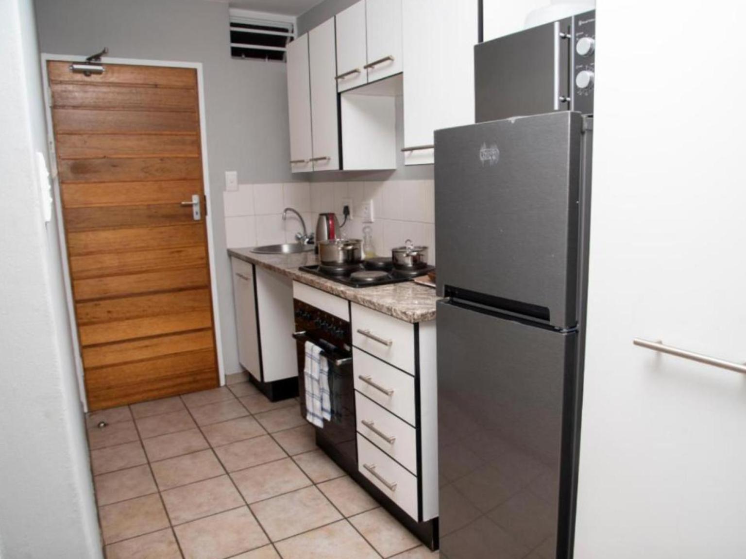 Leas Furnished Apartments - Capital Hill Pretoria Exterior photo