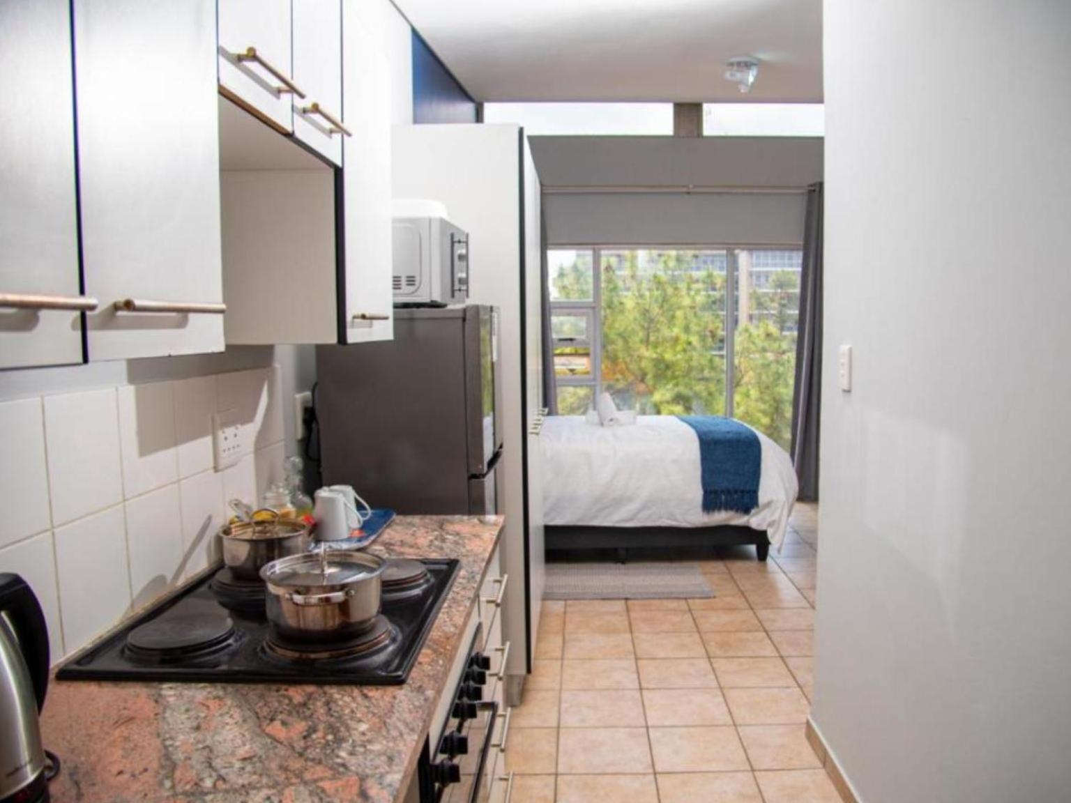 Leas Furnished Apartments - Capital Hill Pretoria Exterior photo